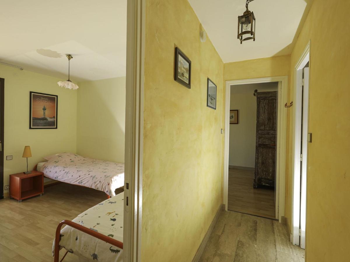 Bright Cottage In A Quiet Location, Near The Coast, Sibiril Extérieur photo